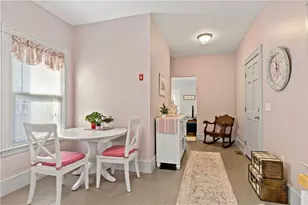 88 Burton St, Bristol, RI 02809 - Photo 15