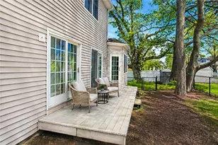 56 Wanda St, Narragansett, RI 02882 - Photo 23