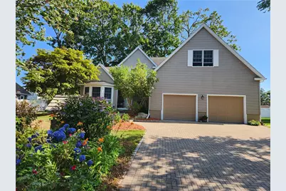 56 Wanda Street, Narragansett, RI 02882 - Photo 21