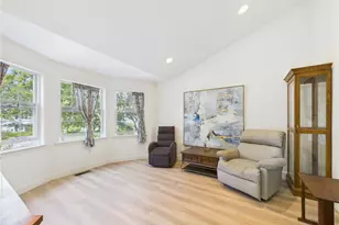 56 Wanda St, Narragansett, RI 02882 - Photo 11