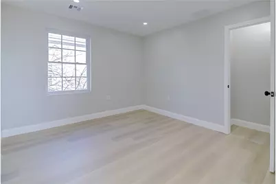 14 Robin Street, Providence, RI 02908 - Photo 35