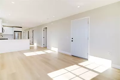 14 Robin Street, Providence, RI 02908 - Photo 7