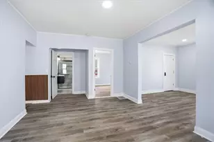 24 Reynolds Ave, Providence, RI 02905 - Photo 7