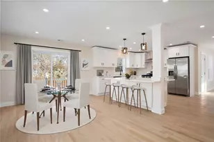 43 Massachusetts Ave, Cumberland, RI 02864 - Photo 5