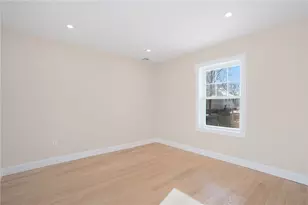 43 Massachusetts Ave, Cumberland, RI 02864 - Photo 13