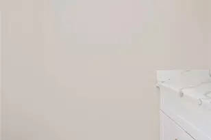 43 Massachusetts Ave, Cumberland, RI 02864 - Photo 17