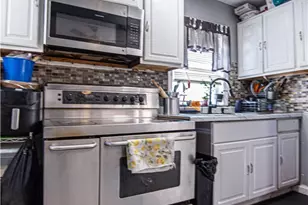 171 Unit St, Providence, RI 02909 - Photo 3