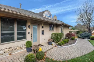 43 Highland Ave, Warwick, RI 02886 - Photo 1