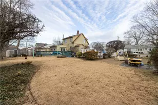 233 Palace Ave, Warwick, RI 02886 - Photo 33