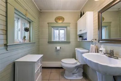 233 Palace Avenue, Warwick, RI 02886 - Photo 17