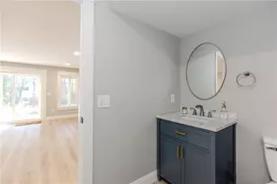 141 Fox Ridge Dr, Cranston, RI 02921 - Photo 43