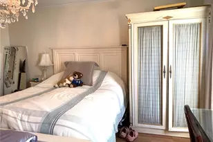 62 Dixon St, Newport, RI 02840 - Photo 11