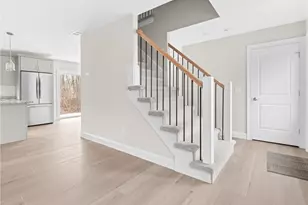 66 Medford St, Warwick, RI 02889 - Photo 13