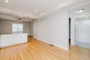 7 Pequot St, Providence, RI 02903 - Photo 3