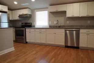7 Pequot St, Providence, RI 02903 - Photo 3