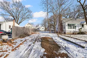 123 Harrington Ave, Warwick, RI 02888 - Photo 33