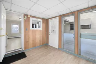 123 Harrington Ave, Warwick, RI 02888 - Photo 17