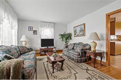 151 Chestnut Hill Avenue, Cranston, RI 02920 - Photo 15