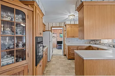 151 Chestnut Hill Avenue, Cranston, RI 02920 - Photo 9