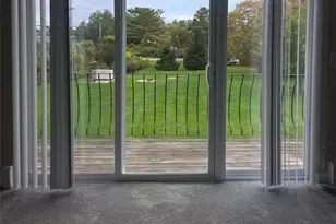 3 Admiralty Dr, Middletown, RI 02842 - Photo 11