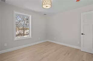 70 Orchard Ave, Johnston, RI 02919 - Photo 23