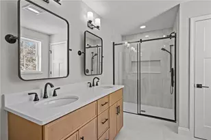 70 Orchard Ave, Johnston, RI 02919 - Photo 29