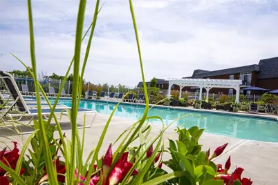 3 Admiralty Drive #3-10, Middletown, RI 02842 - Photo 13