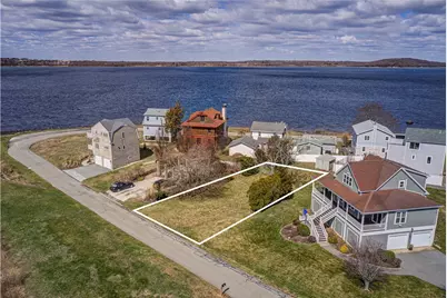310 Common Fence Point Boulevard, Portsmouth, RI 02871 - Photo 11