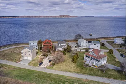 310 Common Fence Point Boulevard, Portsmouth, RI 02871 - Photo 19