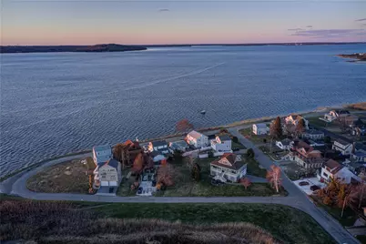 310 Common Fence Point Boulevard, Portsmouth, RI 02871 - Photo 31