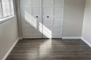 3 Admiralty Dr, Middletown, RI 02842 - Photo 11