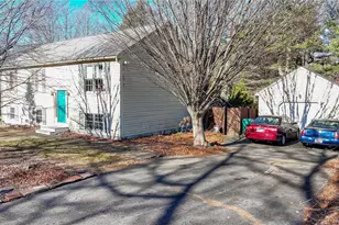 82 Belair Ave, Attleboro, MA 02703 - Photo 3