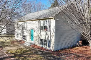 82 Belair Ave, Attleboro, MA 02703 - Photo 5