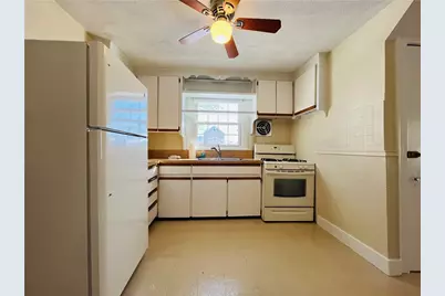 184 Vincent Avenue, East Providence, RI 02914 - Photo 5