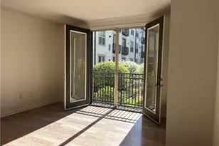 1000 Providence Pl Pl, Providence, RI 02903 - Photo 7