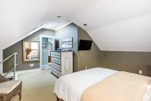 27 Hall Ave, Newport, RI 02840 - Photo 31