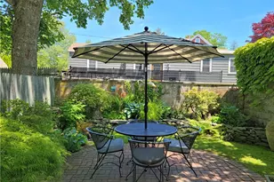 27 Hall Ave, Newport, RI 02840 - Photo 39