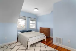 15 Humboldt Ave, Providence, RI 02906 - Photo 43