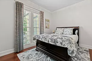 75 Pelham St, Newport, RI 02840 - Photo 23