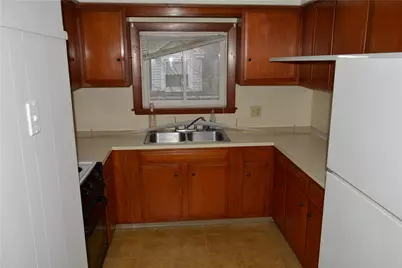 145 Magnolia Street, Cranston, RI 02920 - Photo 3