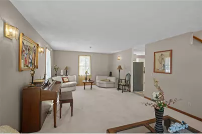 10 Arrowhead Way, Warwick, RI 02886 - Photo 11