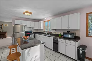 10 Arrowhead Way, Warwick, RI 02886 - Photo 13