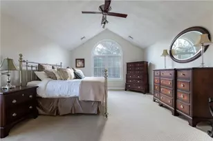 47 Wooded Grove Cir, South Kingstown, RI 02892 - Photo 25