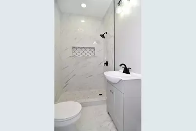 40 Linton St, Pawtucket, RI 02861 - Photo 15