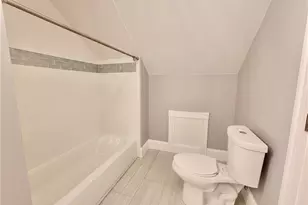 141 Bourne Ave, East Providence, RI 02916 - Photo 3