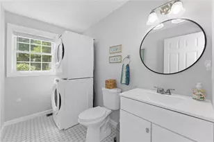 48 Stone Bridge Dr, Wakefield, RI 02879 - Photo 5