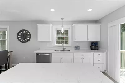 48 Stone Bridge Drive, South Kingstown, RI 02879 - Photo 11