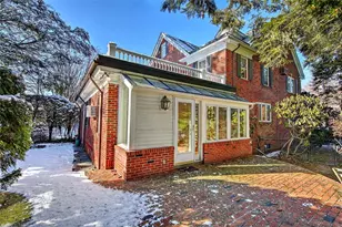 39 Harwich Rd, Providence, RI 02906 - Photo 49