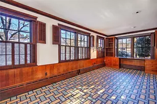 39 Harwich Rd, Providence, RI 02906 - Photo 9