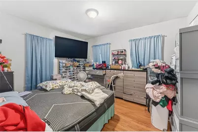 526 Bernon Street, Woonsocket, RI 02895 - Photo 11